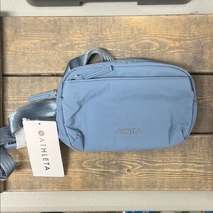 NWT Athleta LightBlue All About Crossbody Belt Bag